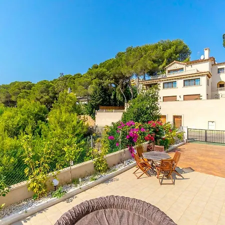 Apartment Cb Living- Spacious Sea View Duplex With Private Jacuzzi